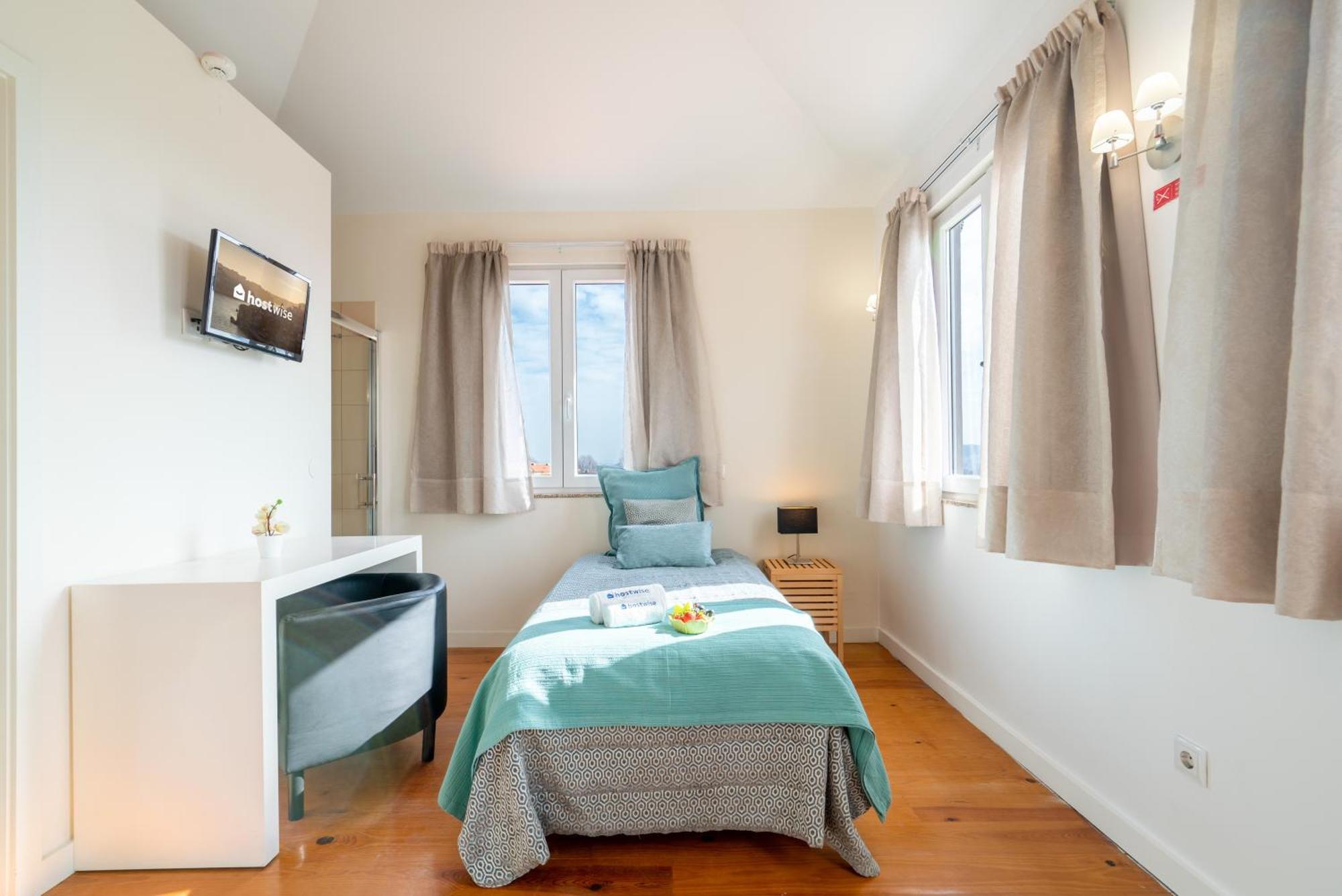 Host Wise - Sweet Bright Flats - City Center ポルト 部屋 写真