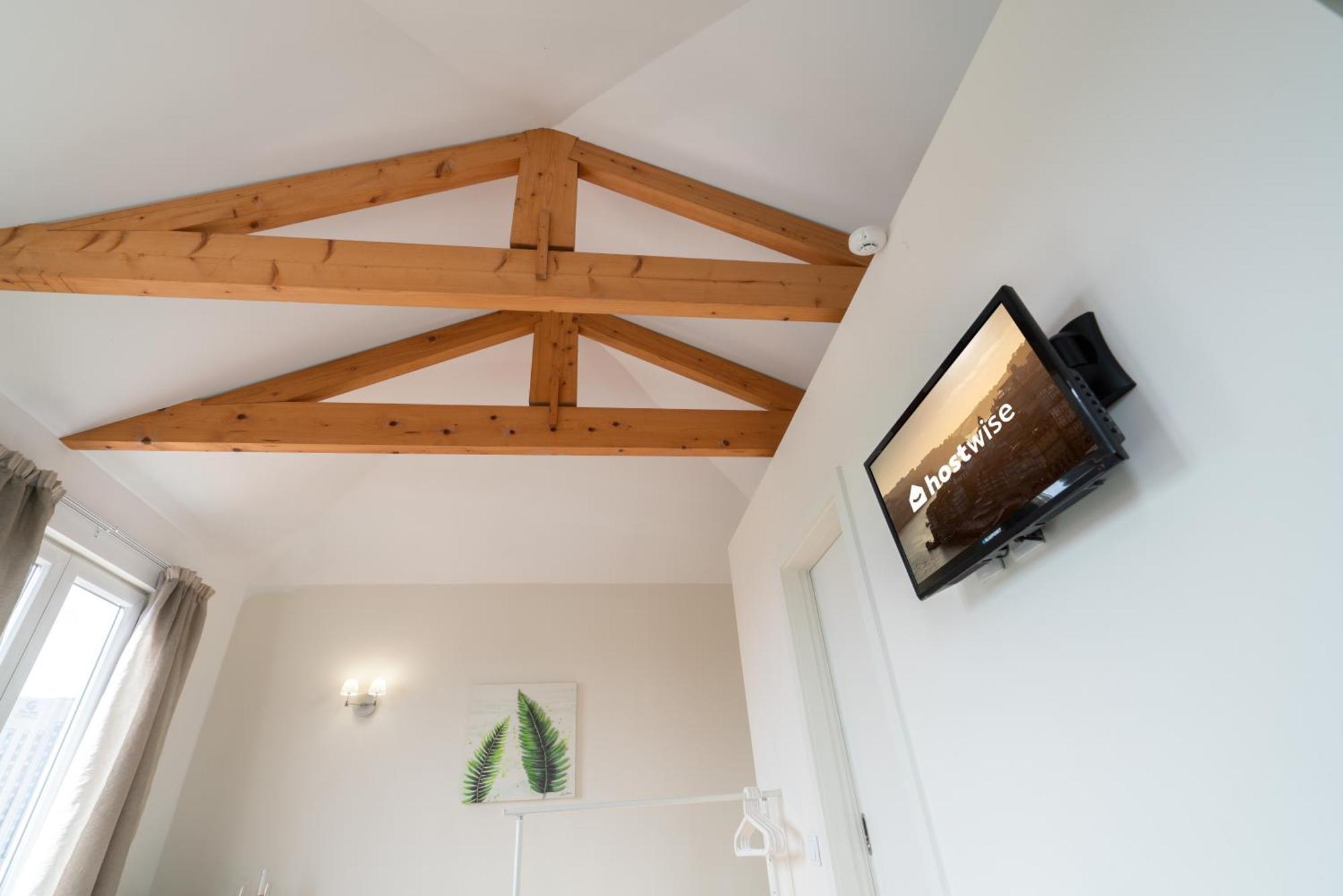 Host Wise - Sweet Bright Flats - City Center ポルト 部屋 写真