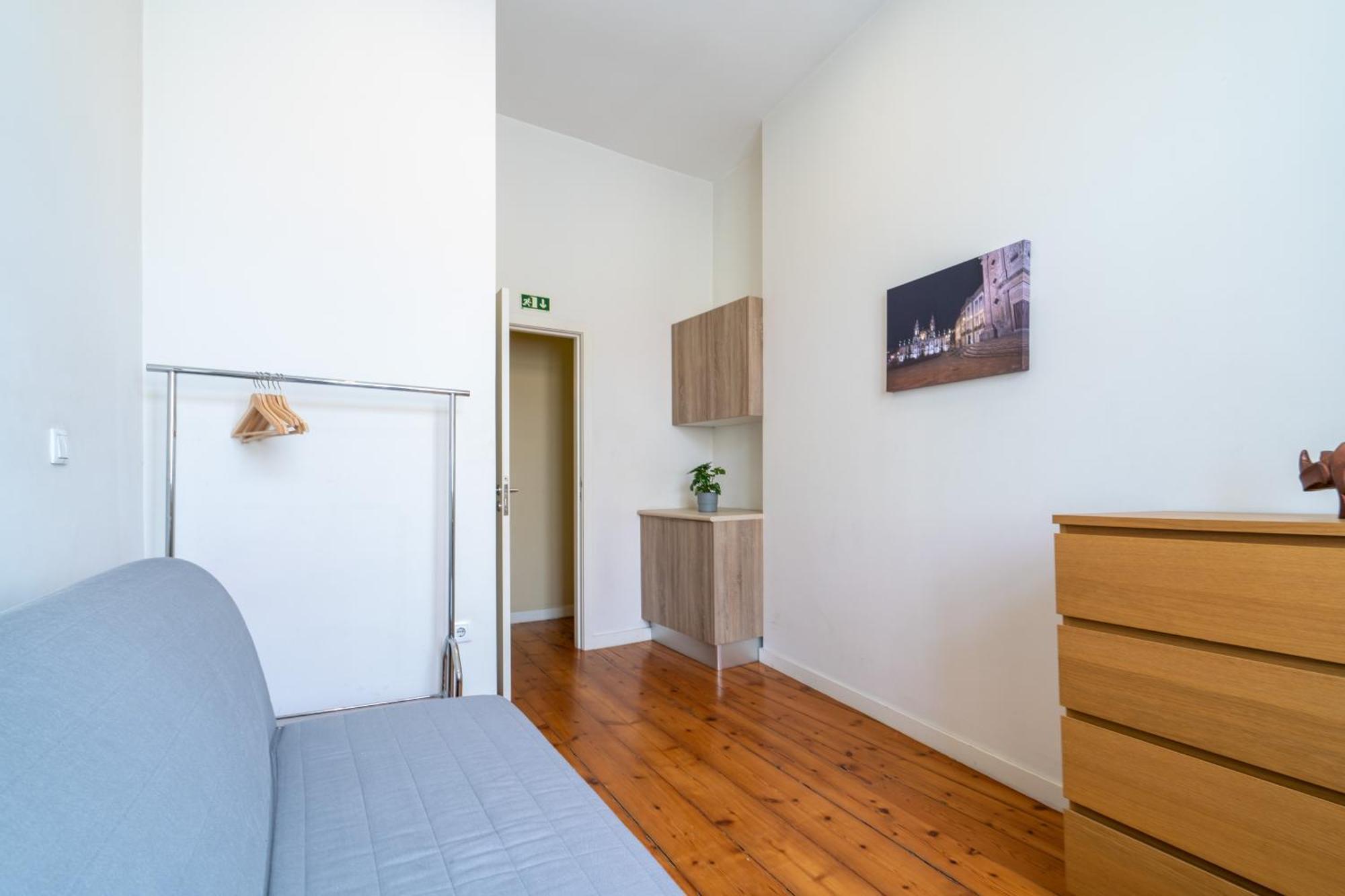 Host Wise - Sweet Bright Flats - City Center ポルト 部屋 写真