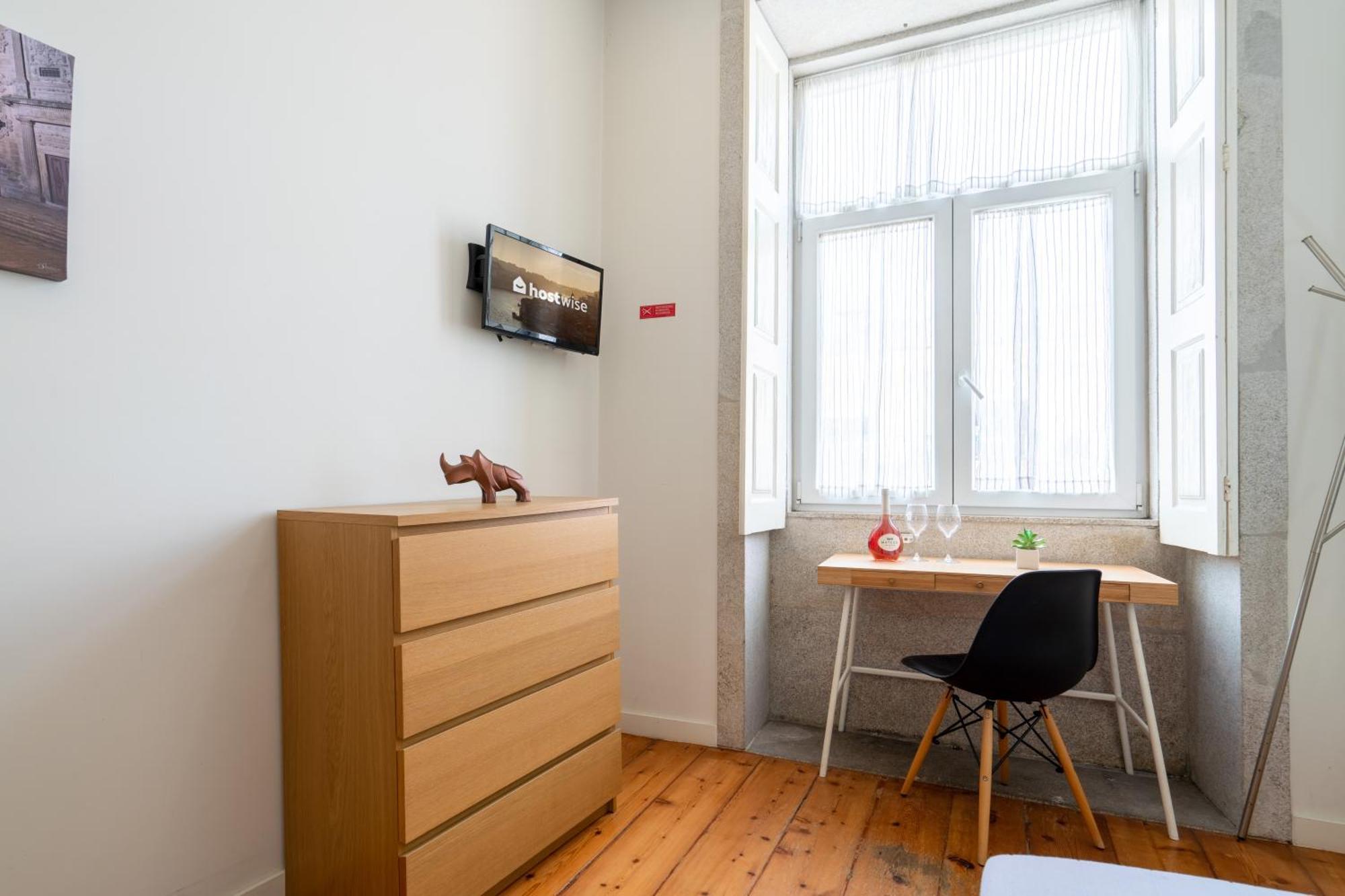 Host Wise - Sweet Bright Flats - City Center ポルト 部屋 写真