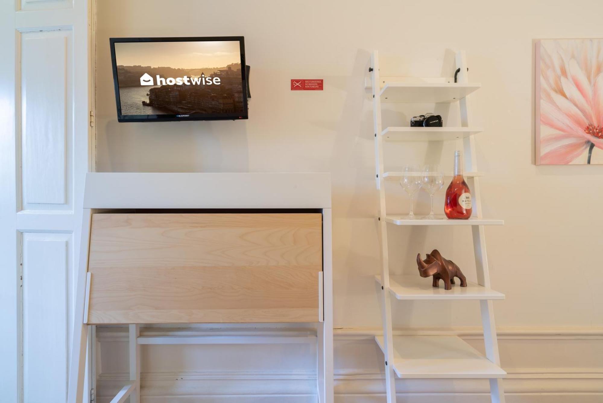 Host Wise - Sweet Bright Flats - City Center ポルト エクステリア 写真
